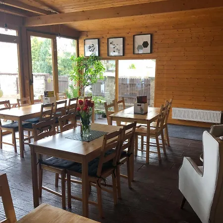 Casa de hóspedes Roci 3*